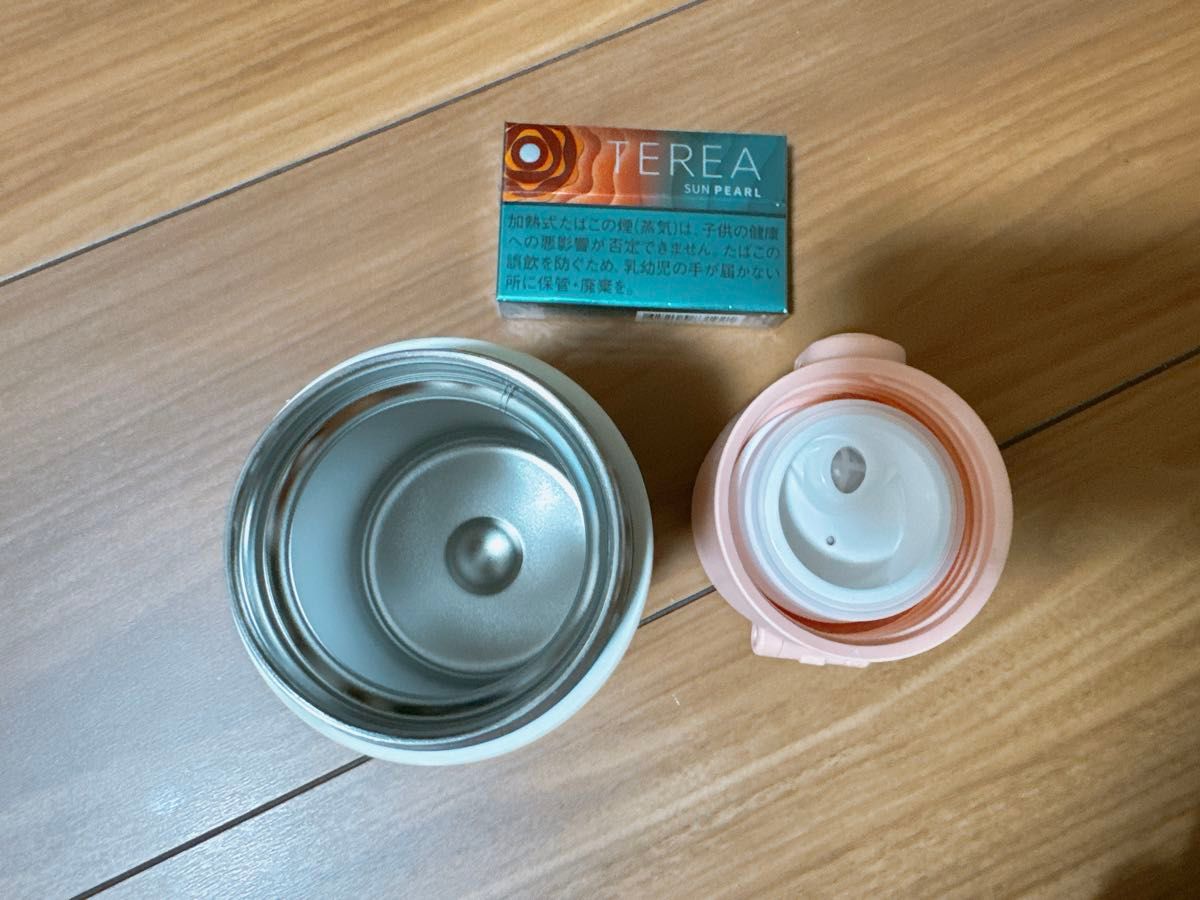 新品未使用品 リーナベルショルダー付 水筒セット 上海 新品未使用品 リーナベルショルダー付 水筒セット 上海