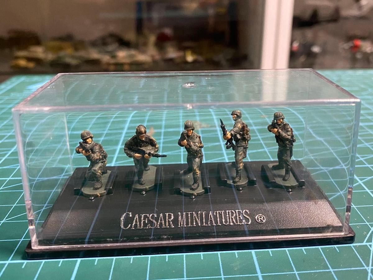 1)第二次世界大戦 ドイツ軍兵士5体セット 1/72 完成品模型 1)第二次世界大戦 ドイツ軍兵士5体セット 1/72 完成品模型