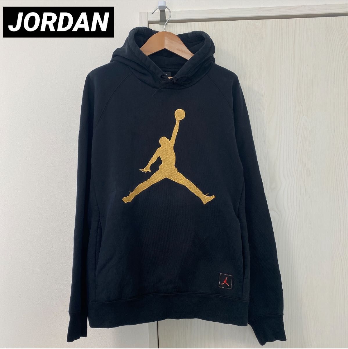 NIKE ナイキ JORDAN ジョーダンゴールド刺繍 プルパーカー NIKE ナイキ JORDAN ジョーダンゴールド刺繍 プルパーカー