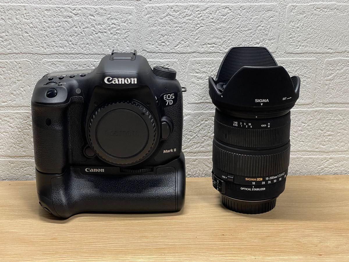 Canon EOS 7D 固かっ Mark II レンズセット バッテリーグリップ付属 Canon EOS 7D 固かっ Mark II レンズセット バッテリーグリップ付属
