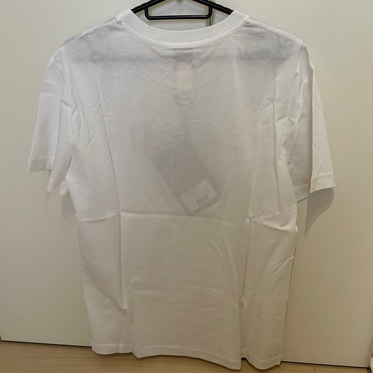 新品 未使用品 PATOU パトゥ 白T Tシャツ ホワイト 白 半袖 新品 未使用品 PATOU パトゥ 白T Tシャツ ホワイト 白 半袖