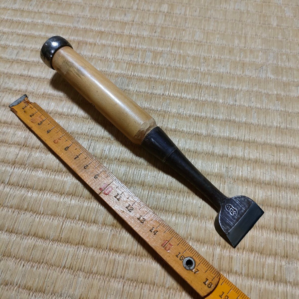 左市弘 1寸 鑿 のみ ノミ 大工道具|Yahoo!フリマ(旧PayPayフリマ) 左市弘 1寸 鑿 のみ ノミ 大工道具|Yahoo!フリマ(旧PayPayフリマ)