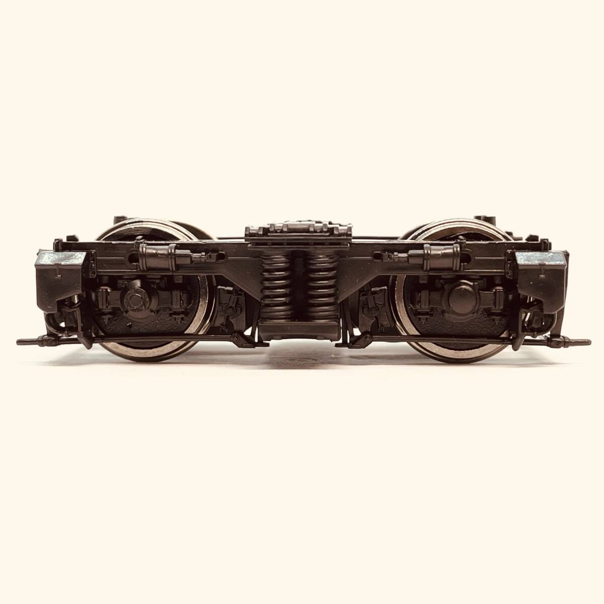 TOMIX EF81用 中間台車/黒色 1個入り HO-2028 JR EF81形電気機関 TOMIX EF81用 中間台車/黒色 1個入り HO-2028 JR EF81形電気機関