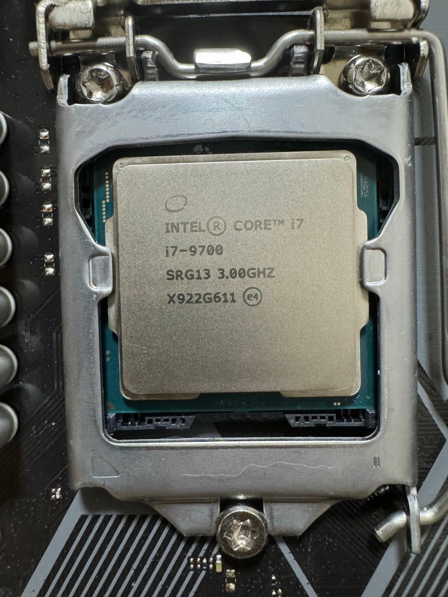 i7 9700 動作確認済み|Yahoo!フリマ(旧PayPayフリマ) i7 9700 動作確認済み|Yahoo!フリマ(旧PayPayフリマ)
