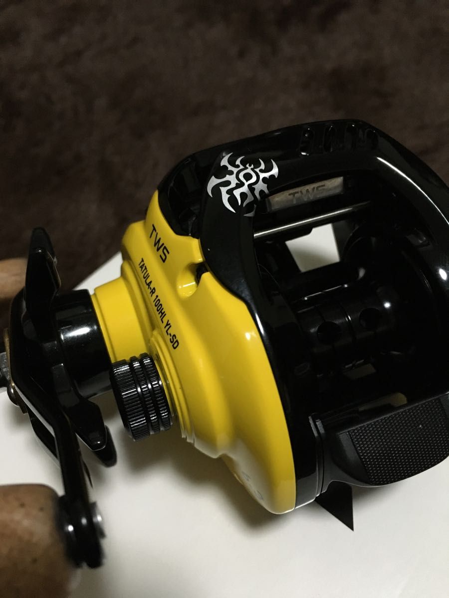 ダイワ タトゥーラ TYPE-R 100HL YL-SD 未使用 レアリール ダイワ タトゥーラ TYPE-R 100HL YL-SD 未使用 レアリール