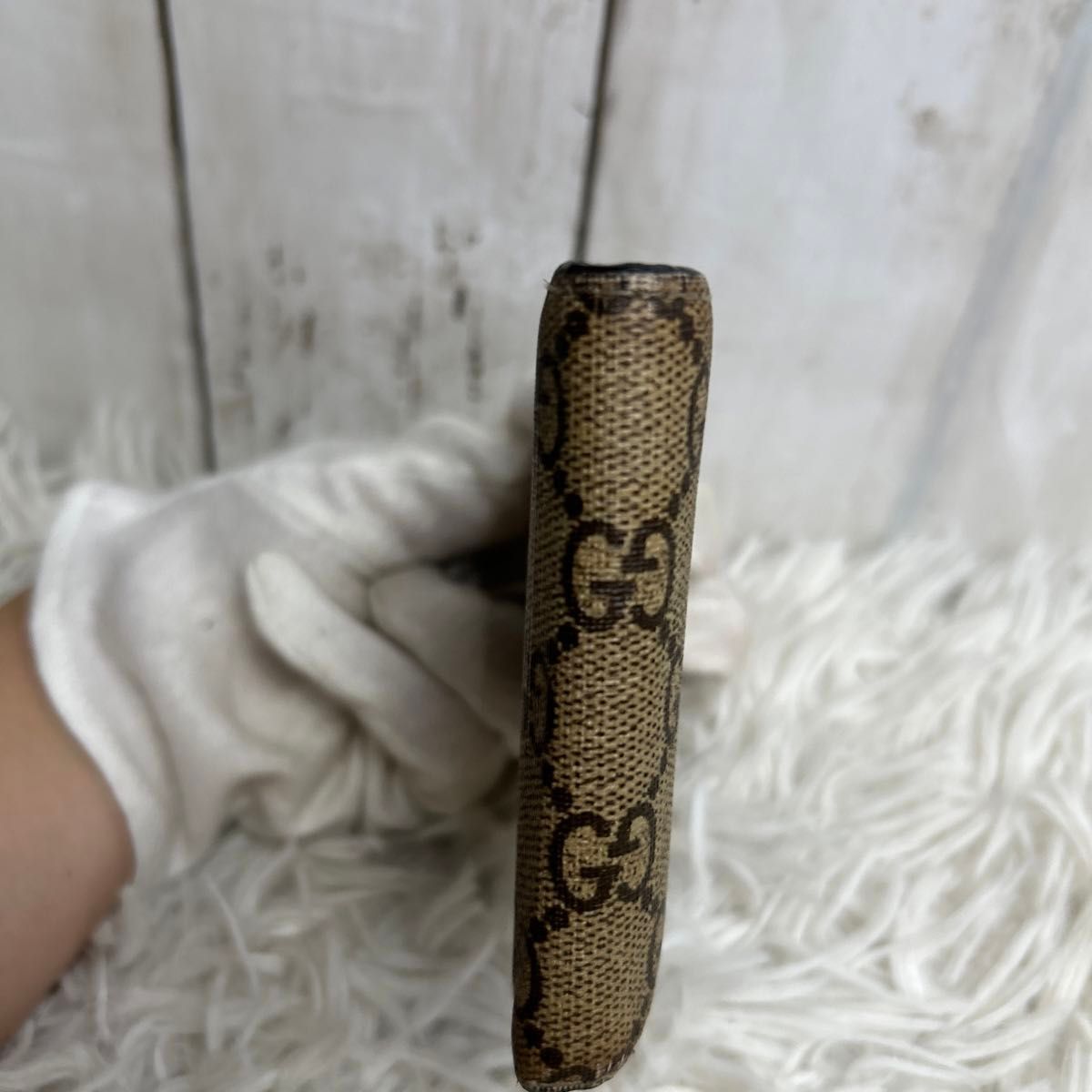 GUCCI ウルフ 二つ折り財布 GGスプリーム ブラック 狼 ロゴ XXV GUCCI ウルフ 二つ折り財布 GGスプリーム ブラック 狼 ロゴ XXV