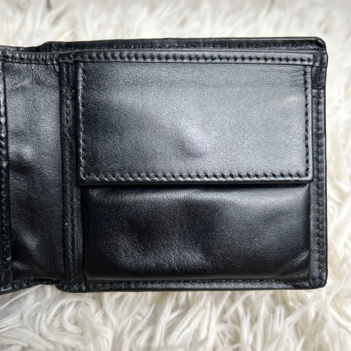 GUCCI ウルフ 二つ折り財布 GGスプリーム ブラック 狼 ロゴ XXV GUCCI ウルフ 二つ折り財布 GGスプリーム ブラック 狼 ロゴ XXV