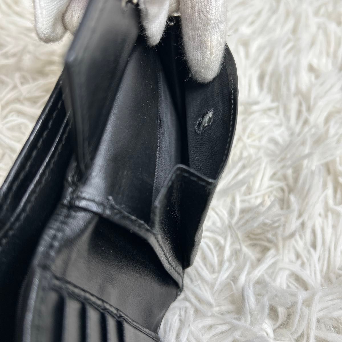 GUCCI ウルフ 二つ折り財布 GGスプリーム ブラック 狼 ロゴ XXV GUCCI ウルフ 二つ折り財布 GGスプリーム ブラック 狼 ロゴ XXV