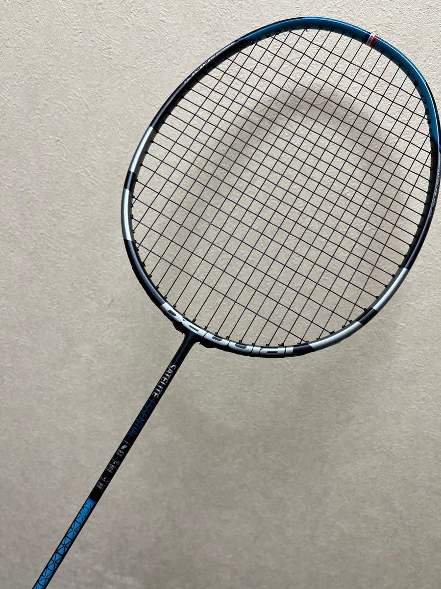 バボラ バドミントンラケット イーブン 柔らか 美品 元グリ 4U5 バボラ バドミントンラケット イーブン 柔らか 美品 元グリ 4U5