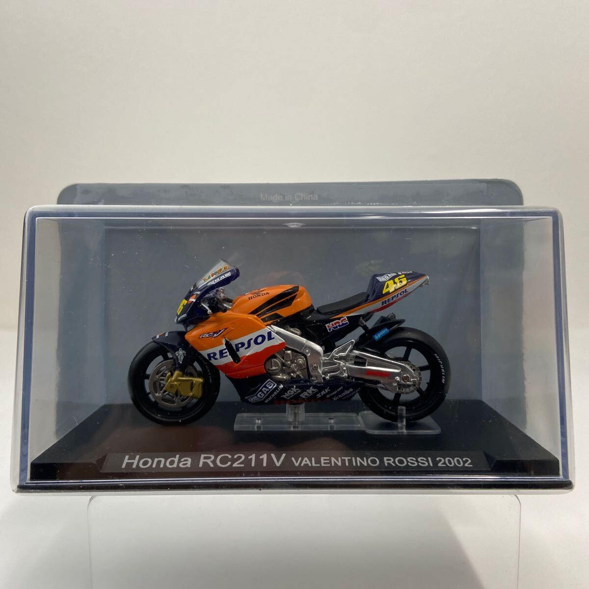 チャンピオンバイクコレクション 1/24 HONDA RC211V Valentino チャンピオンバイクコレクション 1/24 HONDA RC211V Valentino