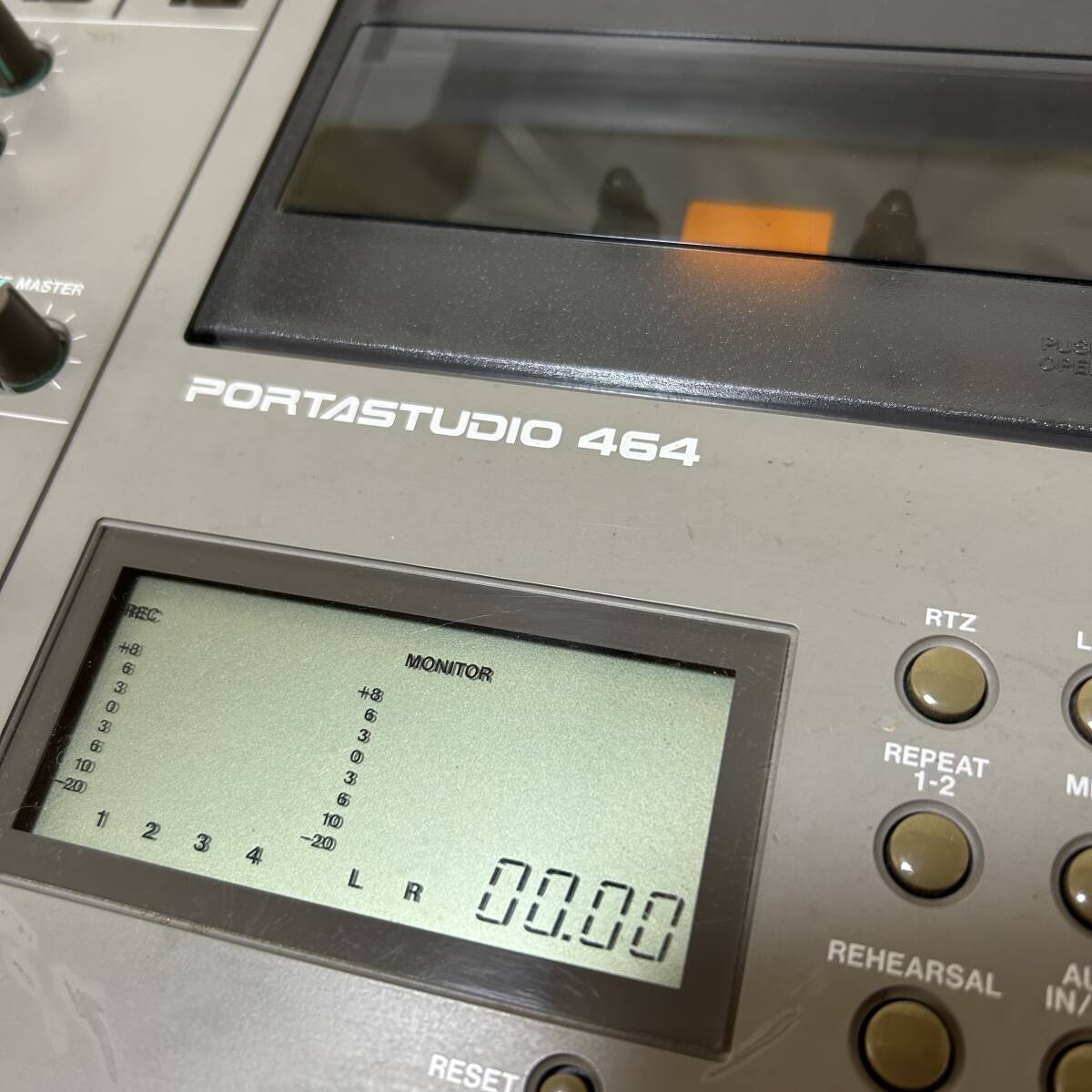 TASCAM タスカム PORTASTUDIO 464 マルチトラックレコーダー TASCAM タスカム PORTASTUDIO 464 マルチトラックレコーダー