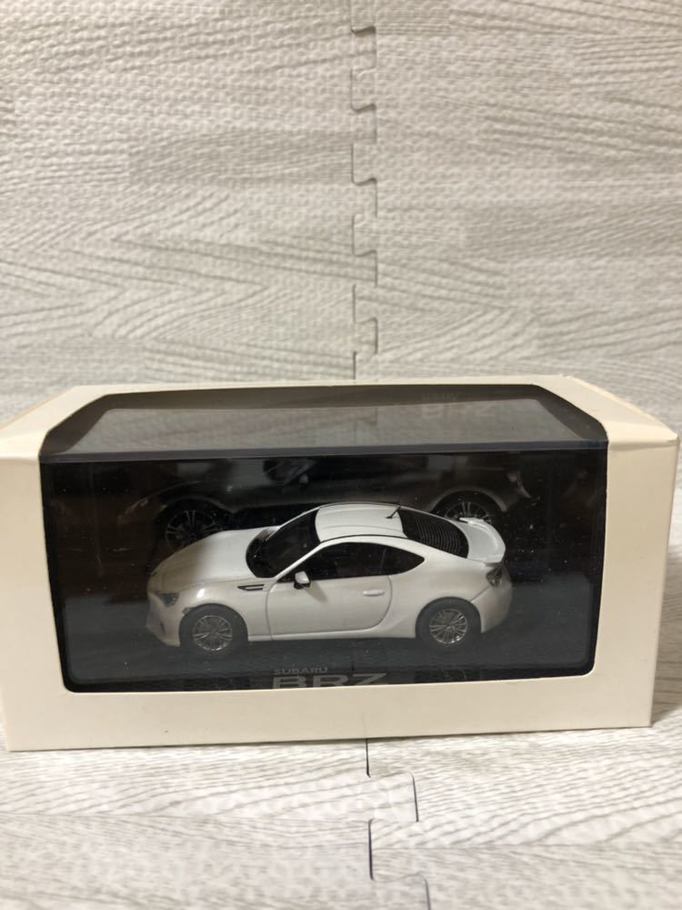 1/43 スバル SUBARU BRZ ディーラー特注品 非売品 ミニカー ホワイトパール