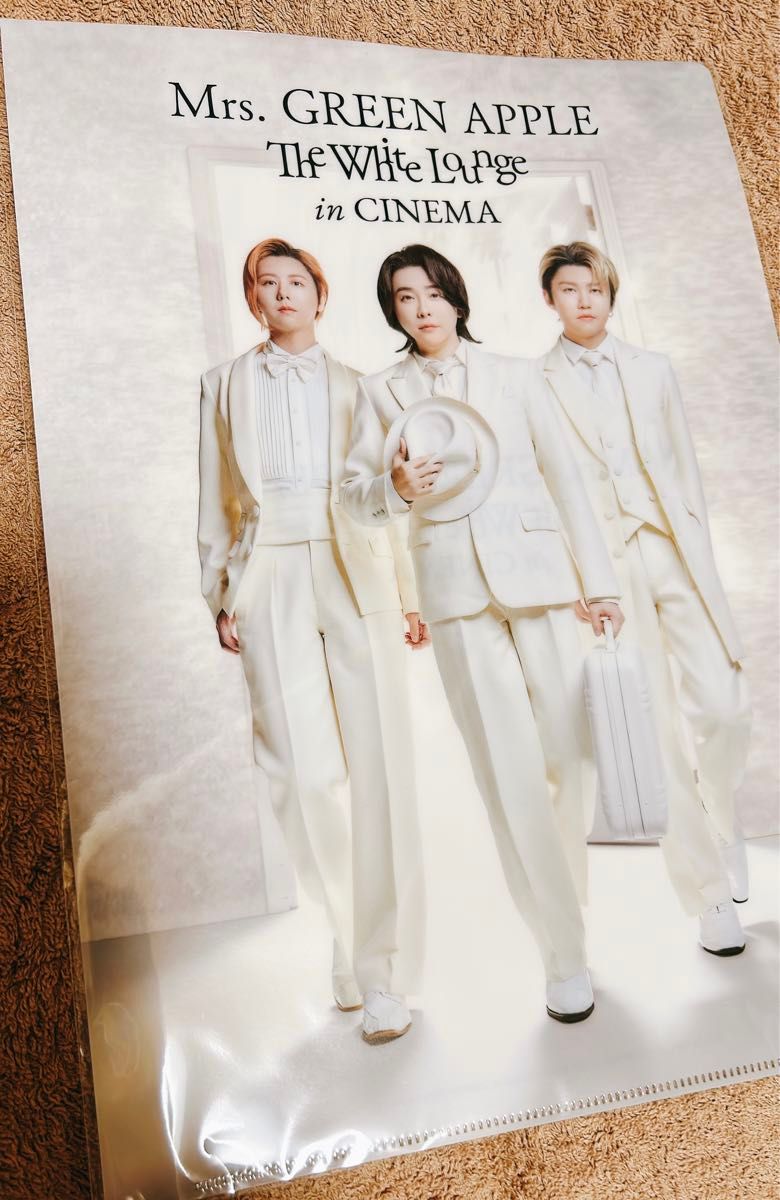 Amazon.co.jp: Mrs. GREEN APPLEライラック@クリアファイル