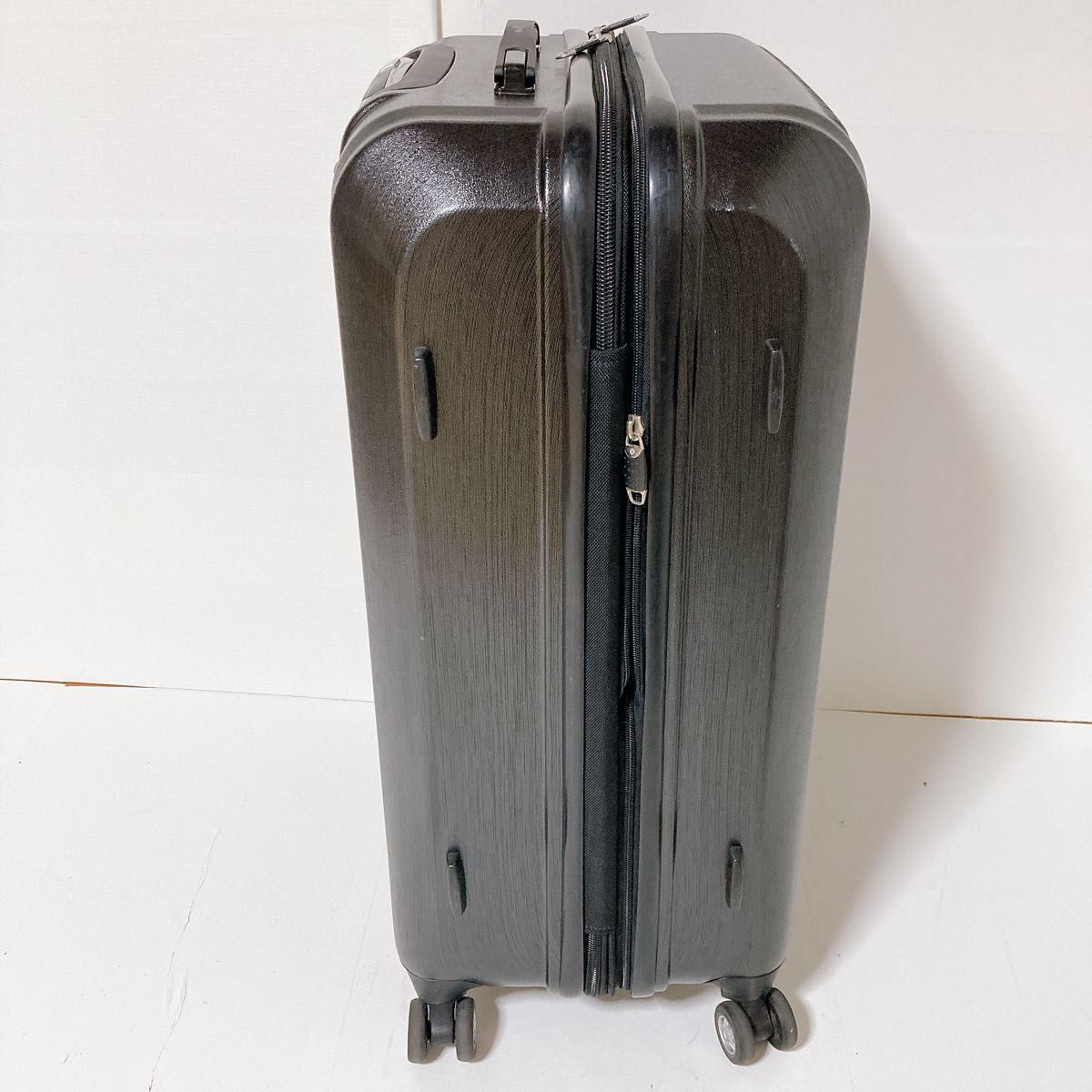 サムソナイト Samsonite AluPlate 360 キャリーケース 4輪 サムソナイト Samsonite AluPlate 360 キャリーケース 4輪