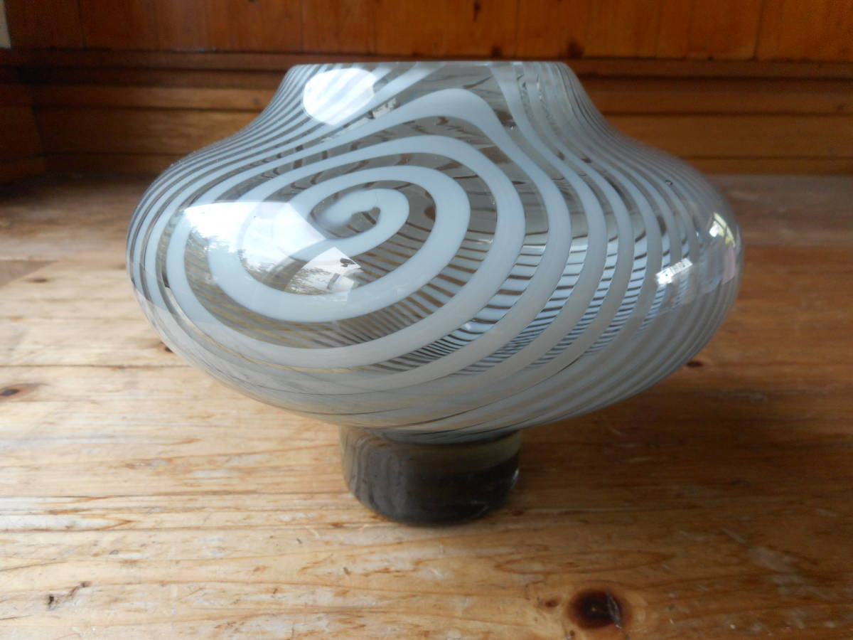 送料無料　未使用　ガラス工房　キルロ　志賀英二作　白旋紋花器　花瓶