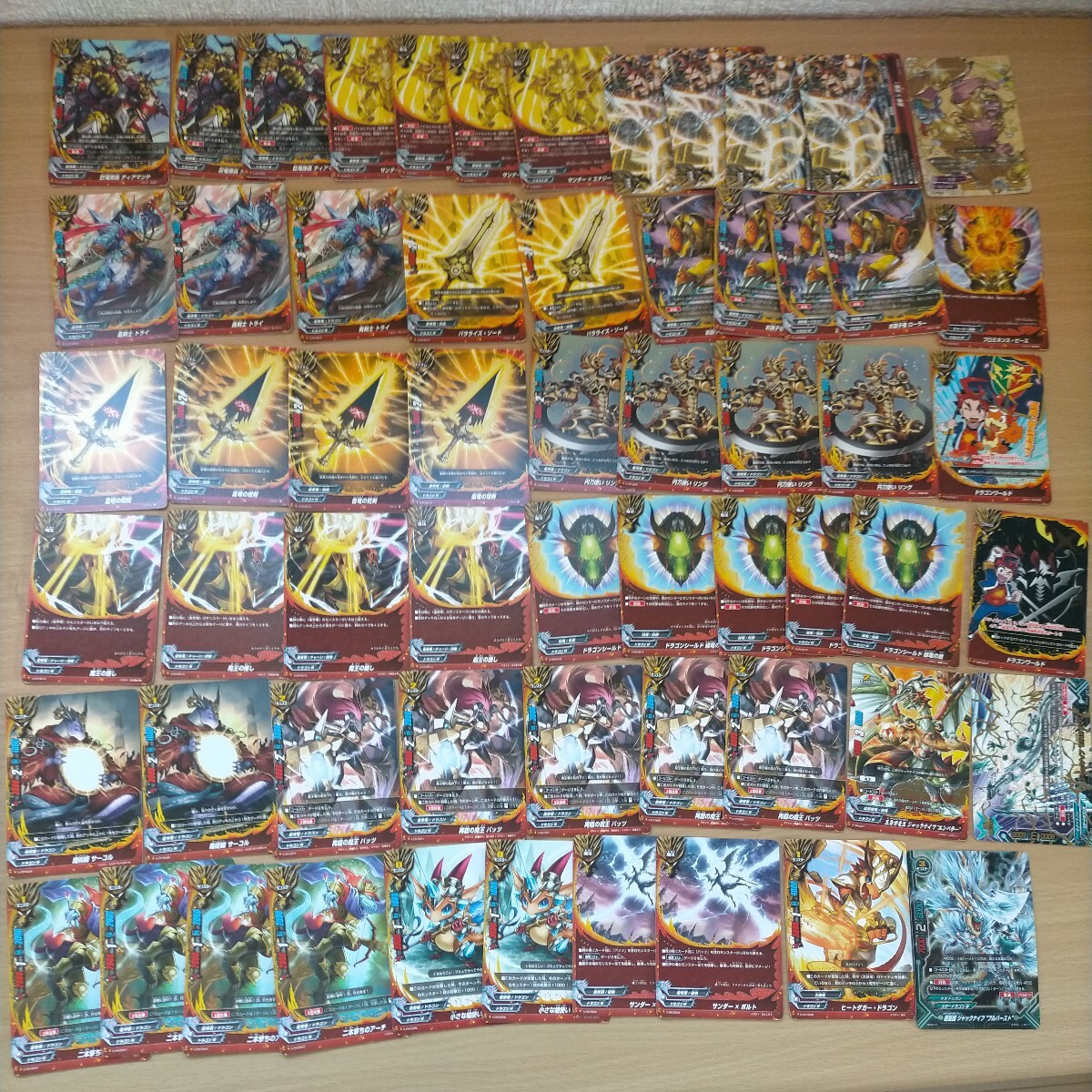 トレカ トレーディングカード バディーファイト