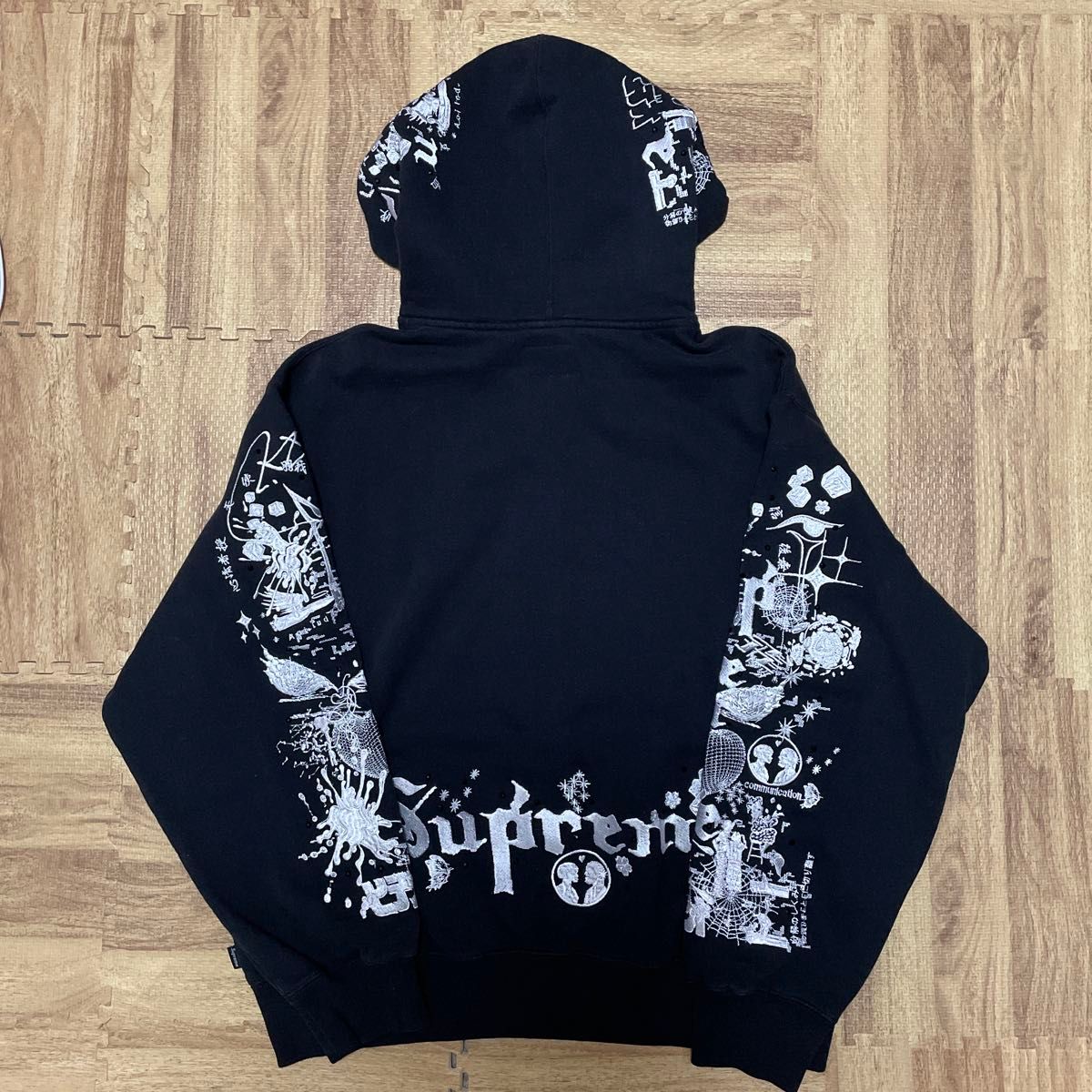 Supreme AOI Zip Up Hooded Sweatshirt|Yahoo!フリマ(旧PayPay Supreme AOI Zip Up Hooded Sweatshirt|Yahoo!フリマ(旧PayPay