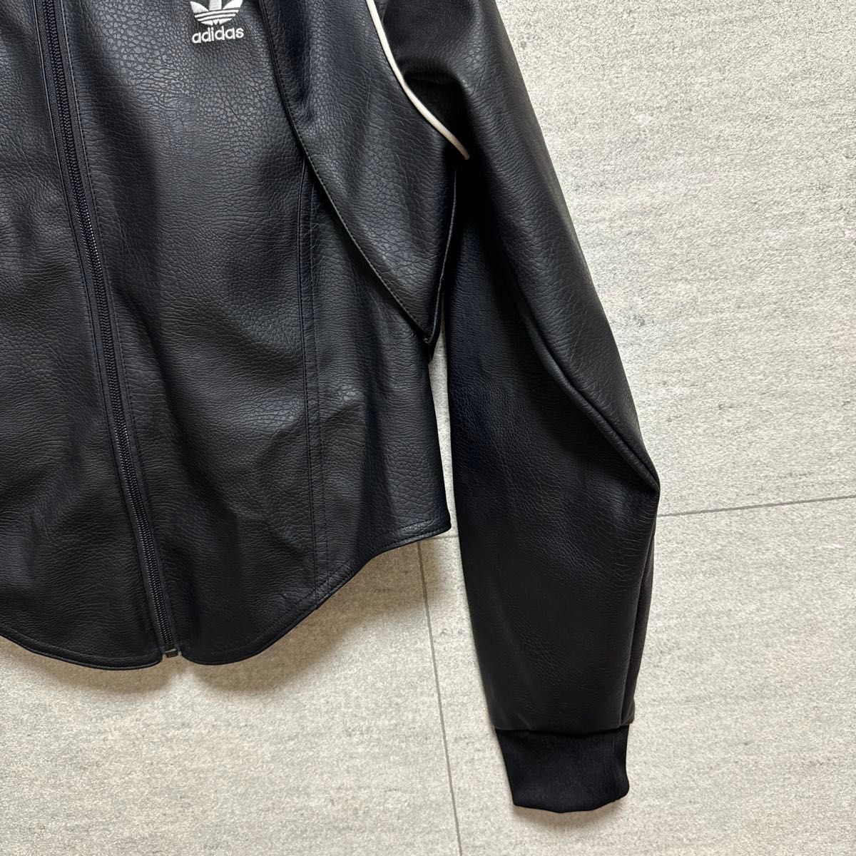 フェイクレザー SST バーサタイル トラックジャケット フェイクレザー SST バーサタイル トラックジャケット