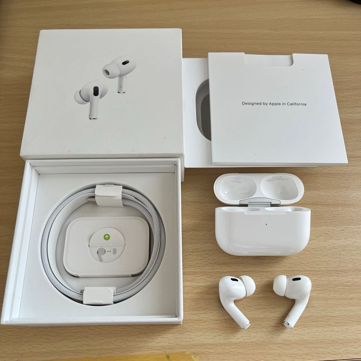 Apple AirPods Pro 第2世代 MTJV3J/A ワイヤレスイヤホン 483 Apple AirPods Pro 第2世代 MTJV3J/A ワイヤレスイヤホン 483