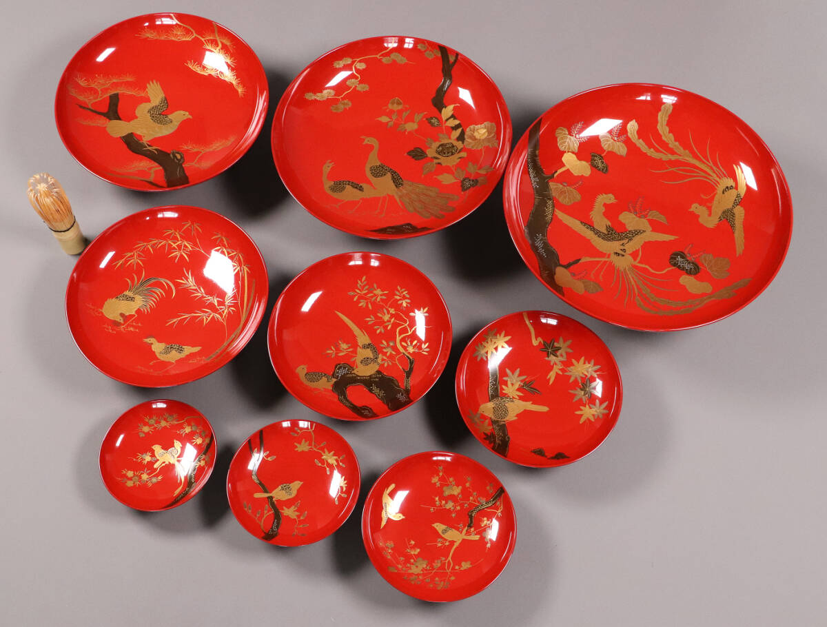 MA82 大型 花鳥絵替金蒔絵 朱塗 九ッ組大盃 盃台 全高54cm 木製漆器 MA82 大型 木製漆器 花鳥絵替金蒔絵 朱塗 九ッ組大盃 盃台 全高