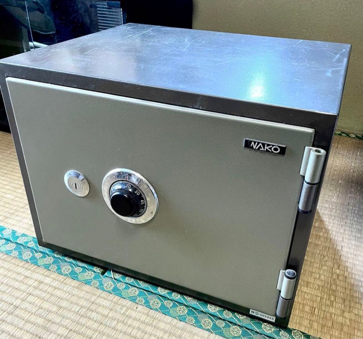 WAKO 金庫 耐火金庫 シルバーグレー 家庭用 昭和レトロ 厳重保管 WAKO 金庫 耐火金庫 シルバーグレー 家庭用 昭和レトロ 厳重保管