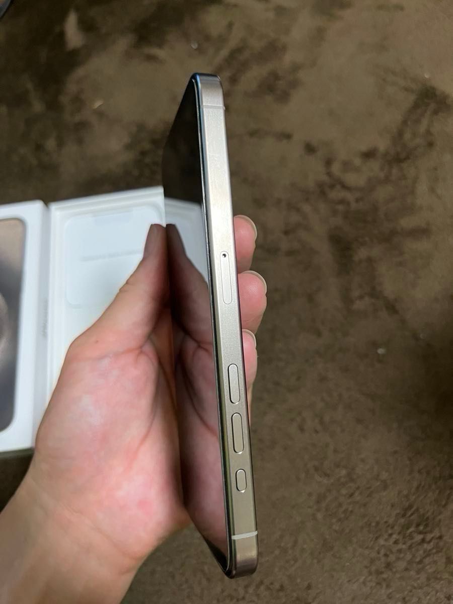 SIMフリー iPhone15 Pro Max 256GB ナチュラルチタニウム(使用 SIMフリー iPhone15 Pro Max 256GB ナチュラルチタニウム(使用