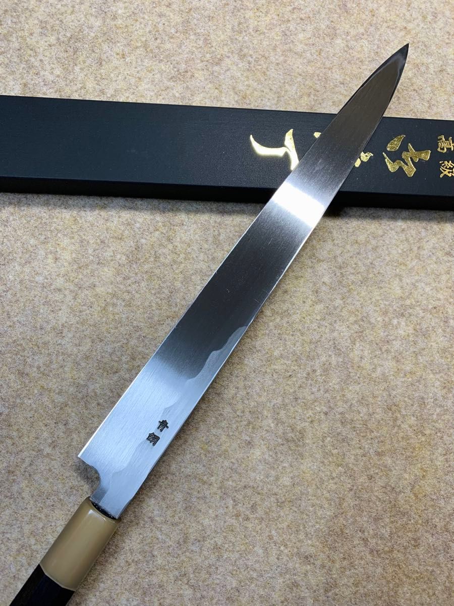 森本光一作 刺身 柳刃 青二鋼 紋鍛錬 尺 黒檀白水牛八角柄 森本光一作 刺身 柳刃 青二鋼 紋鍛錬 尺 黒檀白水牛八角柄