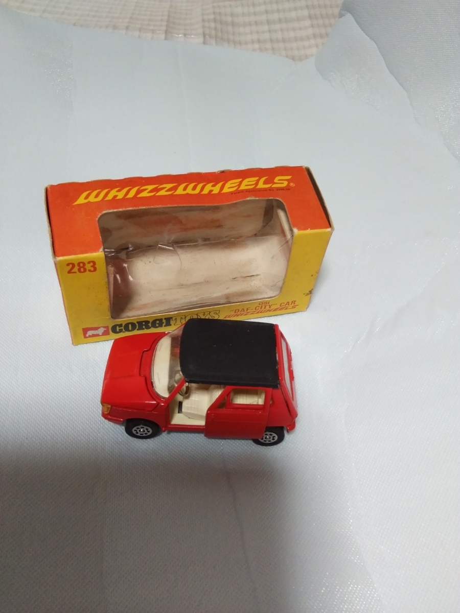 コーギー283 OSI DAF CITY CAR