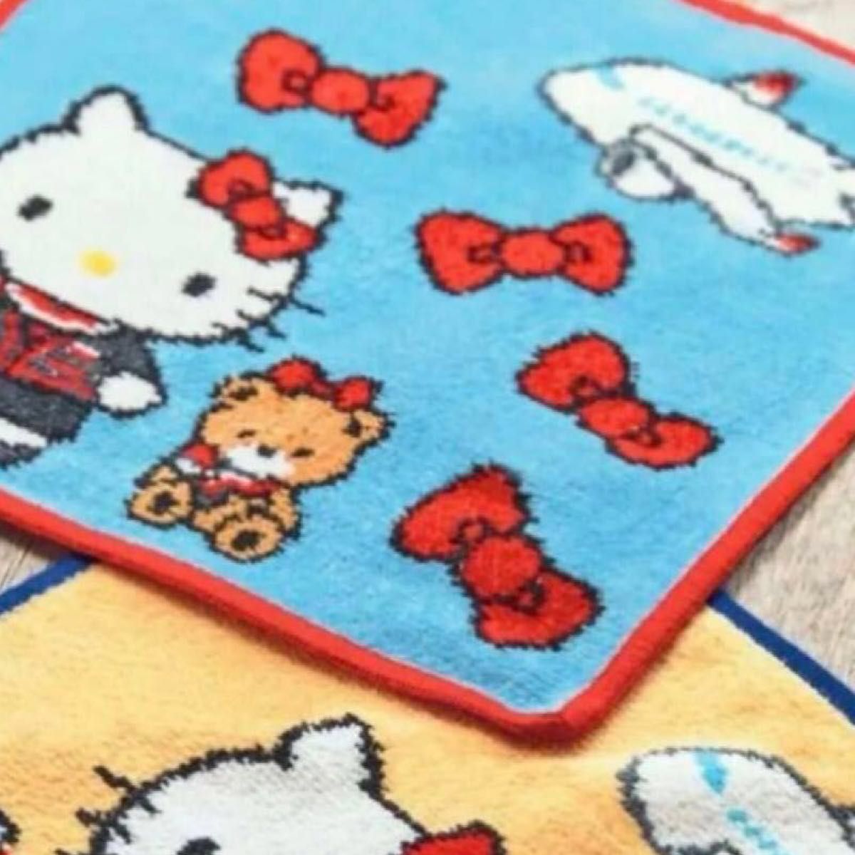 新品】フェイラー×JAL CA ハローキティ ハンカチセット 機内限定 新品】フェイラー×JAL CA ハローキティ ハンカチセット 機内限定