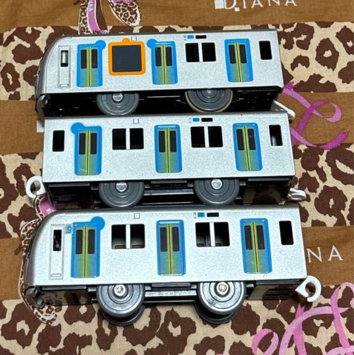プラレール 西武鉄道 40000系 列車 電車|Yahoo!フリマ(旧 プラレール 西武鉄道 40000系 列車 電車|Yahoo!フリマ(旧