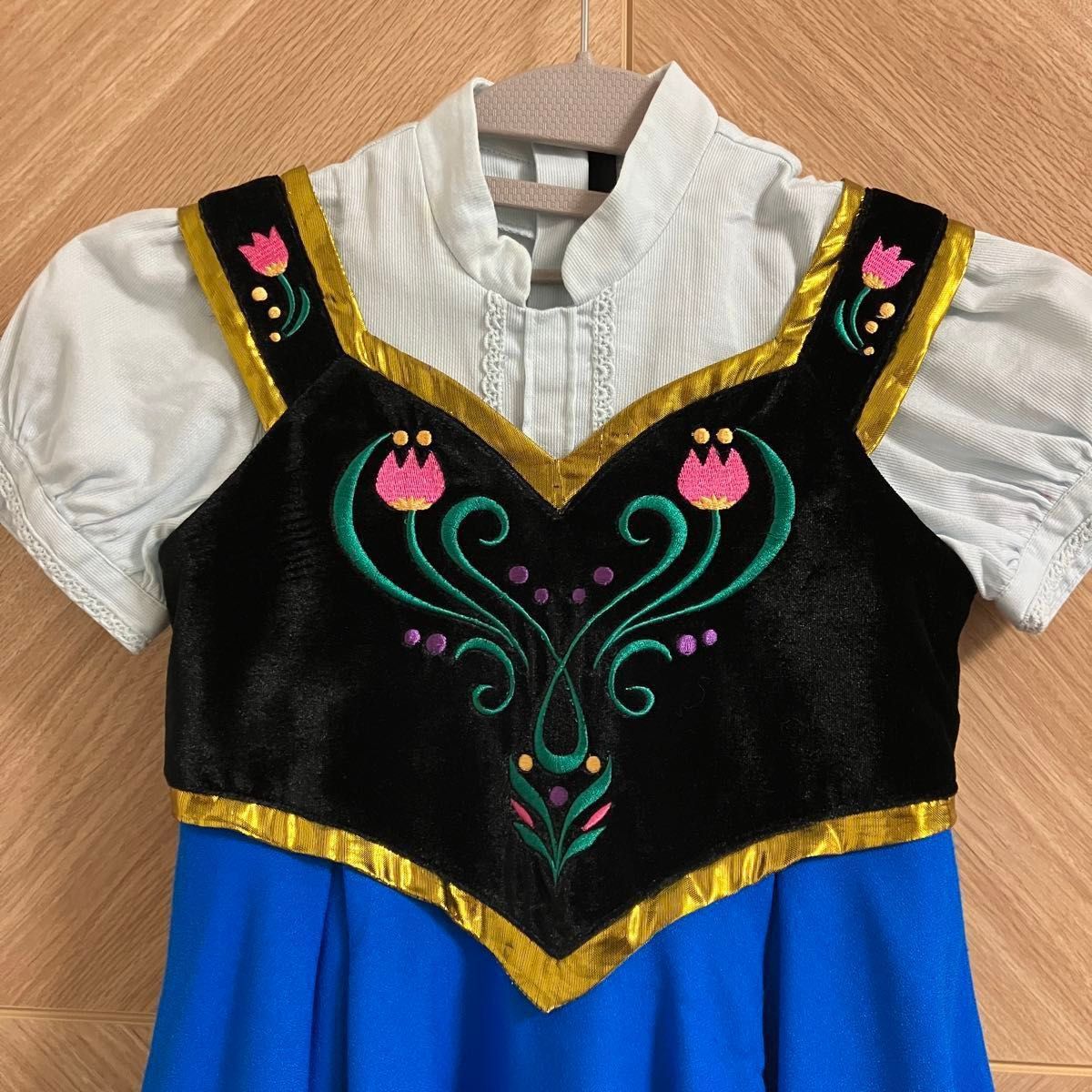 ディズニー ビビディバビディブティック ドレス 衣装 アナ 120 ディズニー ビビディバビディブティック ドレス 衣装 アナ 120