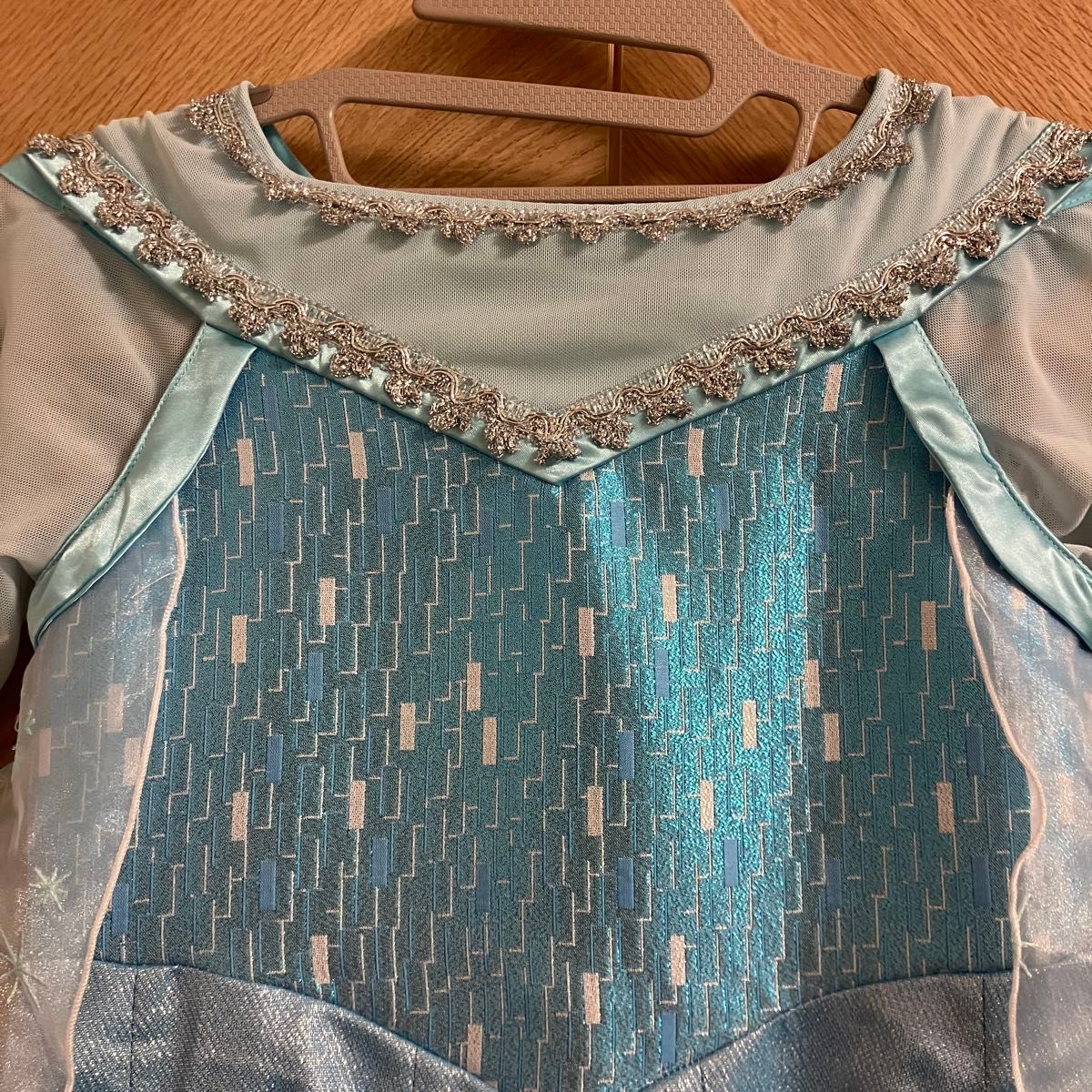 ディズニー ビビディバビディブティック ドレス 衣装 アナ 120 ディズニー ビビディバビディブティック ドレス 衣装 アナ 120