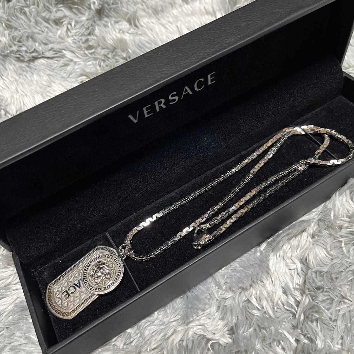 ヴェルサーチ ネックレス ロング シルバー versace ネックレス ヴェルサーチ ネックレス ロング シルバー versace ネックレス