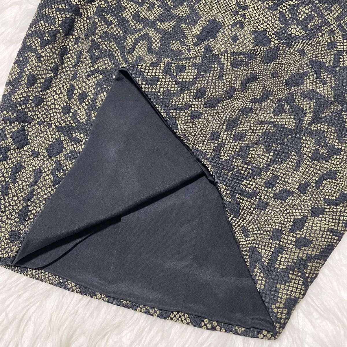 本物 美品 コレクションモデル グッチ パイソン柄 アート 本物 美品 コレクションモデル グッチ パイソン柄 アート