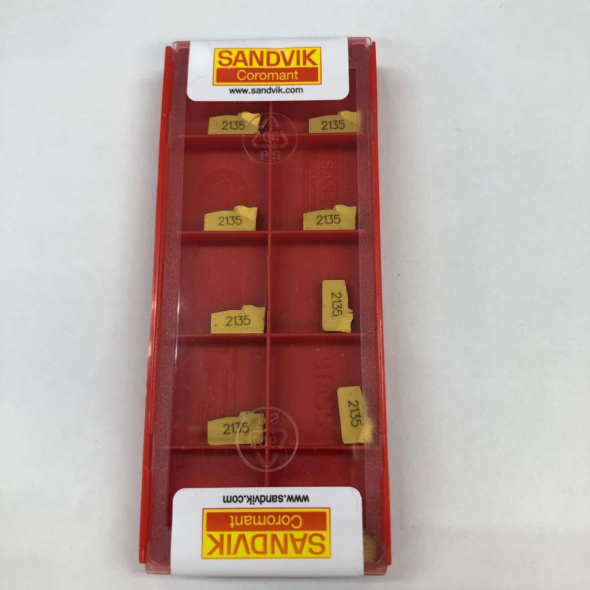 サンドビック SANDVIK N151.2-300-4E 2135 チップ 10個入1箱