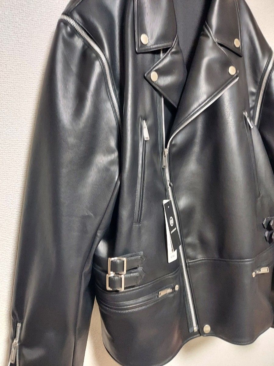 新品 GU × UNDERCOVER 2wayライダースジャケット XL アンダー 新品 GU × UNDERCOVER 2wayライダースジャケット XL アンダー