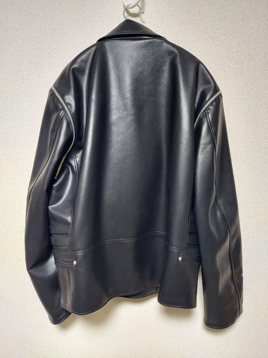 新品 GU × UNDERCOVER 2wayライダースジャケット XL アンダー 新品 GU × UNDERCOVER 2wayライダースジャケット XL アンダー