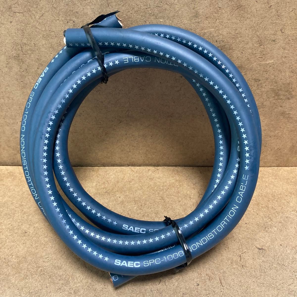 SAEC オーデオケーブル SPC-1000 Nondistortion Cable 1m 2本 SAEC オーデオケーブル SPC-1000 Nondistortion Cable 1m 2本