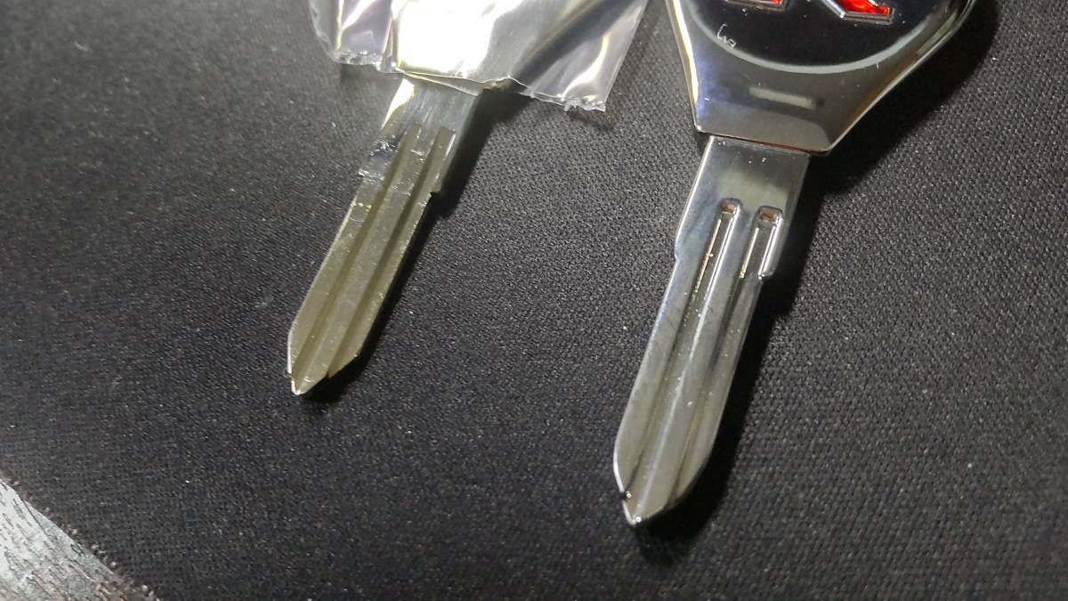 日産 純正】スカイライン GT-R ブランクキー 新品 本物 R32 R33 日産 純正】スカイライン GT-R ブランクキー 新品 本物 R32 R33
