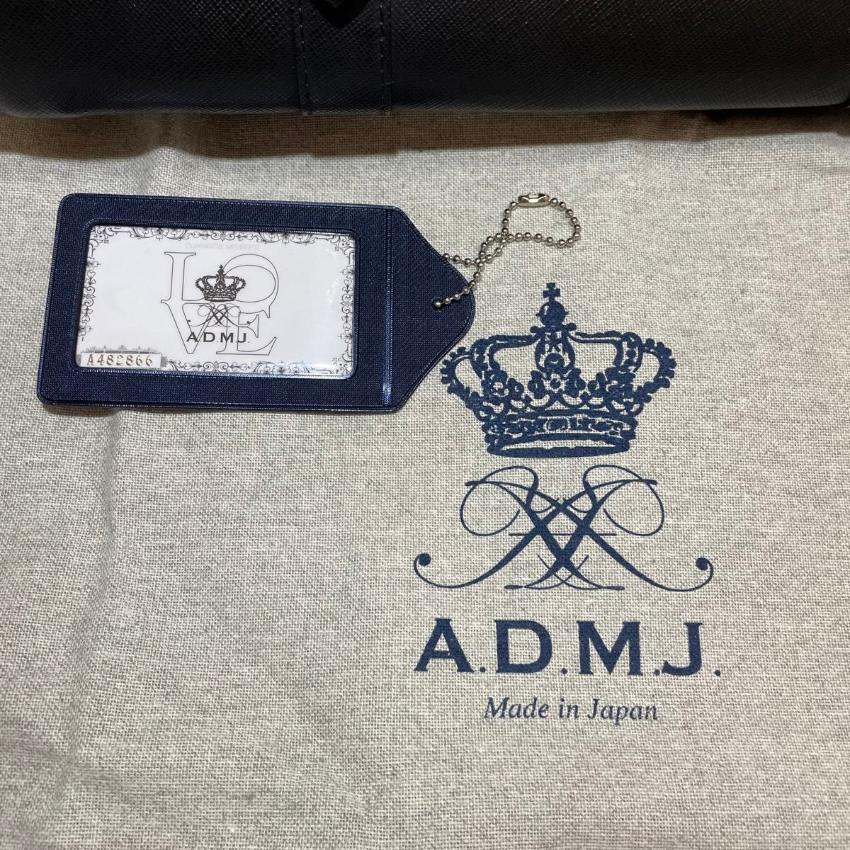 新品タグ付き ADMJ 鍵モチーフ トートバッグ ハンドバッグ 新品タグ付き ADMJ 鍵モチーフ トートバッグ ハンドバッグ