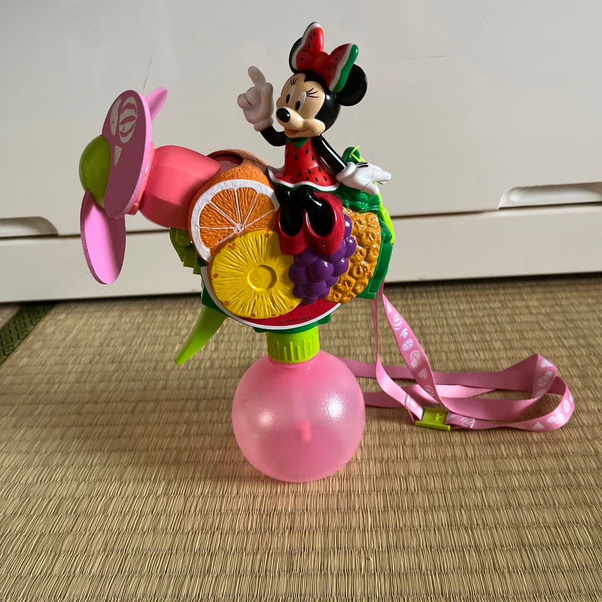 ディズニーランド ミニーちゃん扇風機ファンミスト 水が出る ディズニーランド ミニーちゃん扇風機ファンミスト 水が出る