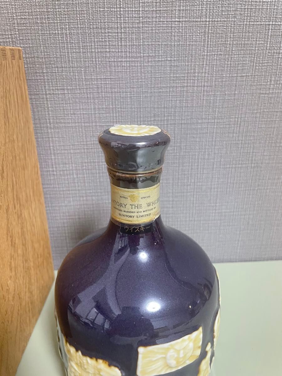 サントリー ザ ウイスキー 有田焼 陶器ボトル 古酒 SUNTORY THE サントリー ザ ウイスキー 有田焼 陶器ボトル 古酒 SUNTORY THE