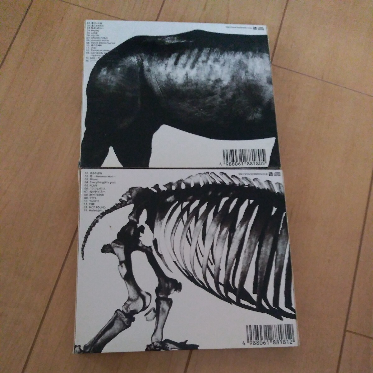 Mr.Children MR.CHILDREN 1992-1995 MR.CHILDREN 1996-2000 Mr.Children MR.CHILDREN 1992-1995 MR.CHILDREN 1996-2000