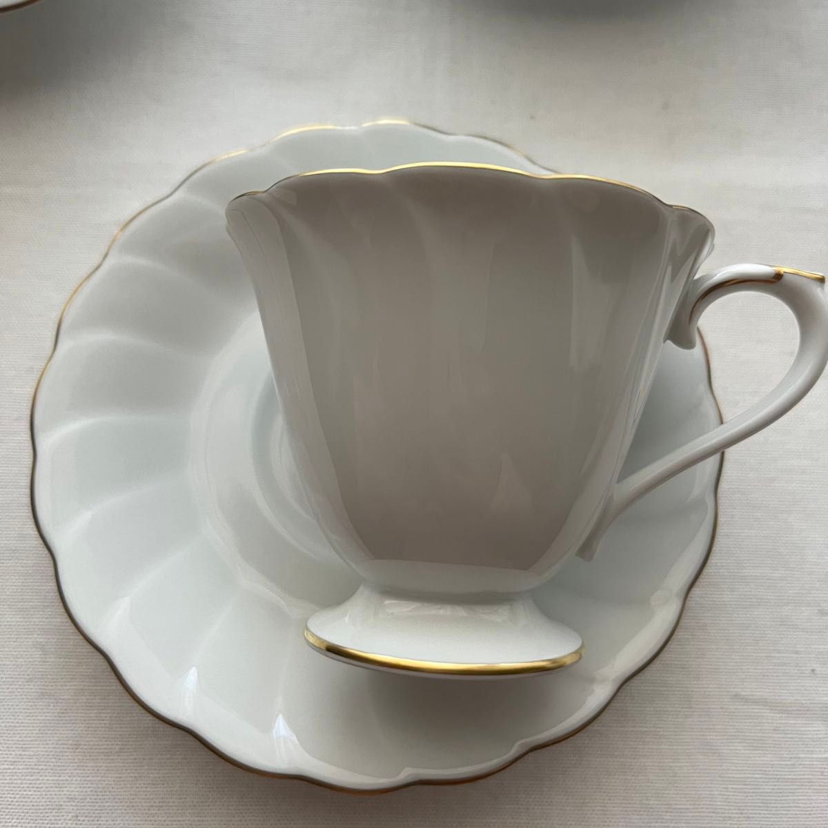 大倉陶園 ゴールドライン コーヒーカップ 5客 ティーカップ 大倉陶園 ゴールドライン コーヒーカップ 5客 ティーカップ