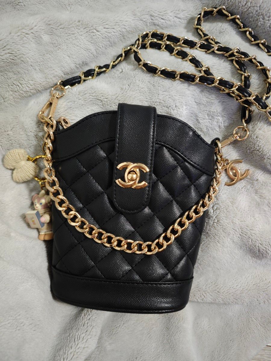 CHANEL シャネル 2WAYノベルティバッグポーチチェーンショルダー CHANEL シャネル 2WAYノベルティバッグポーチチェーンショルダー