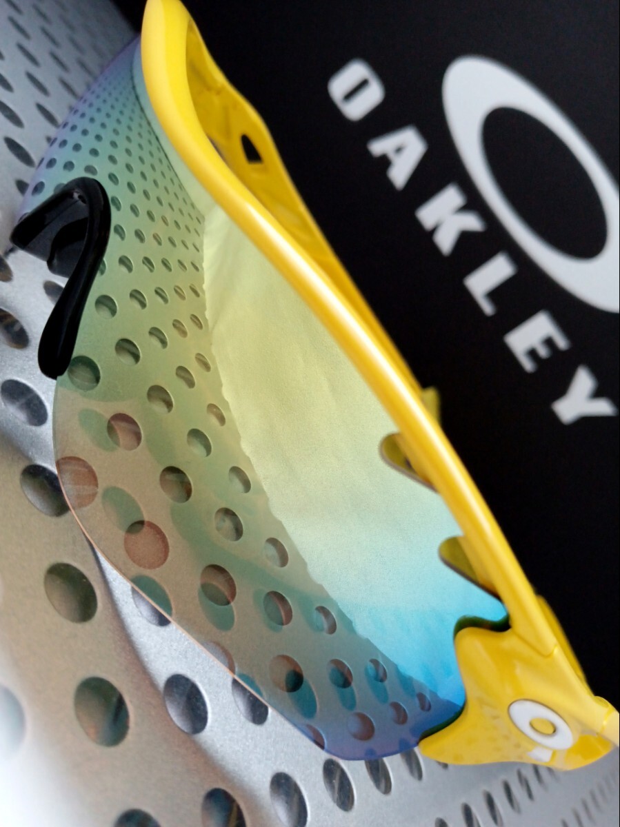 偏光！レーダーロックパス☆イエロー【OAKLEY】RADARLOCK PATH　オークリー　POLARIZED　サングラス