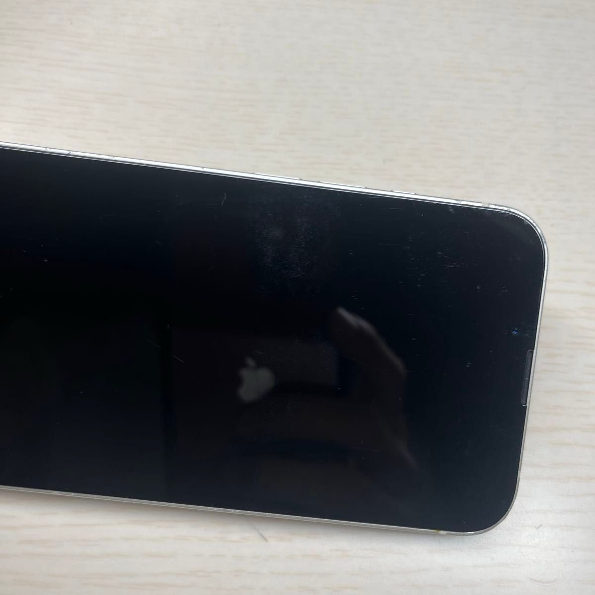 iPhone13 128GB SIMフリー バッテリー最大容量84% 背面割れあり iPhone13 128GB SIMフリー バッテリー最大容量84% 背面割れあり