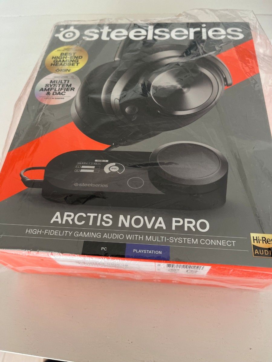スチールシリーズ Arctis Nova Pro ゲーミングヘッドセット スチールシリーズ Arctis Nova Pro ゲーミングヘッドセット