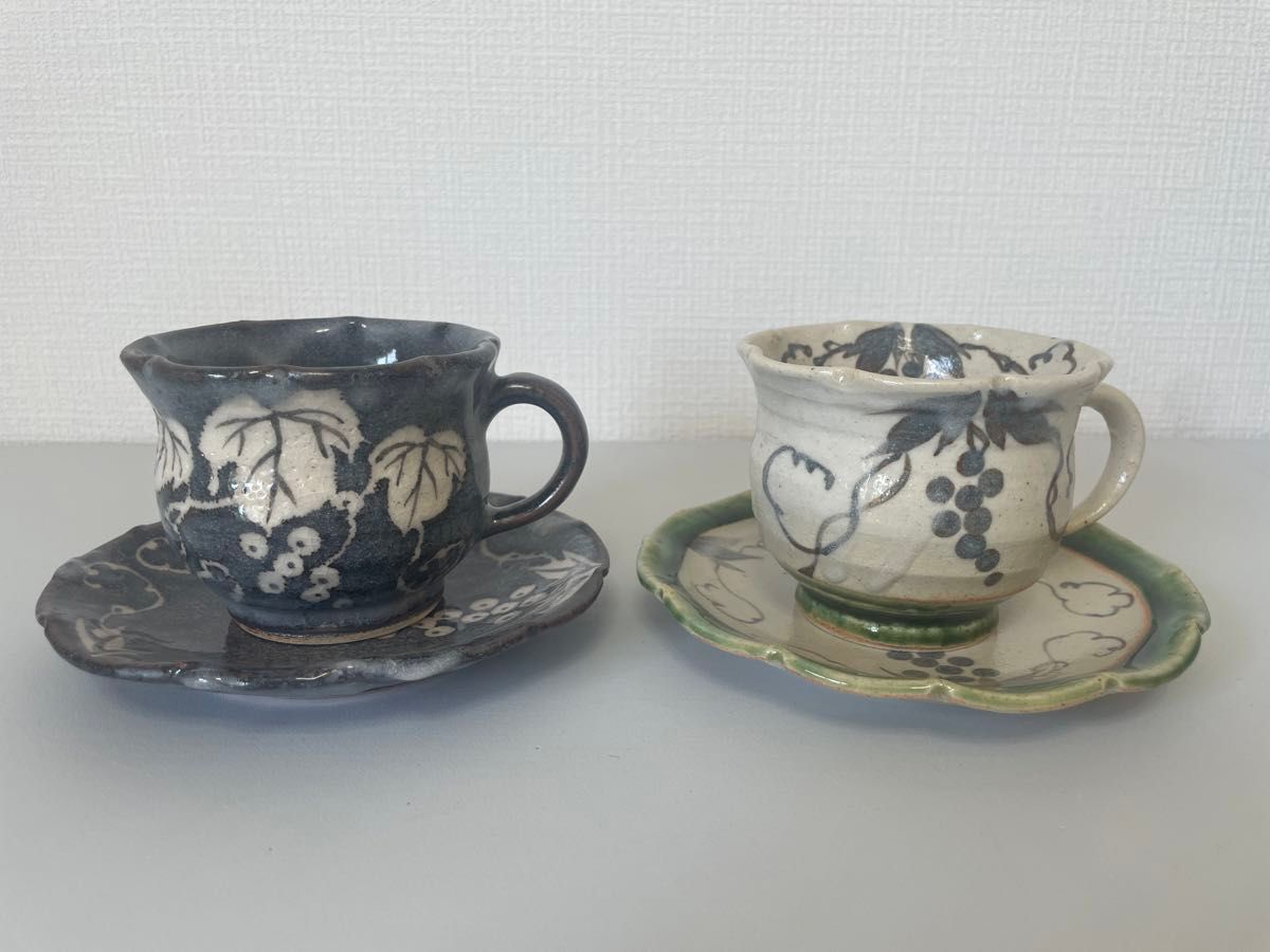 新品】玉山窯 鼠志野ぶどう コーヒー碗皿 /カップ&ソーサー 美濃 新品】玉山窯 鼠志野ぶどう コーヒー碗皿 /カップ&ソーサー 美濃