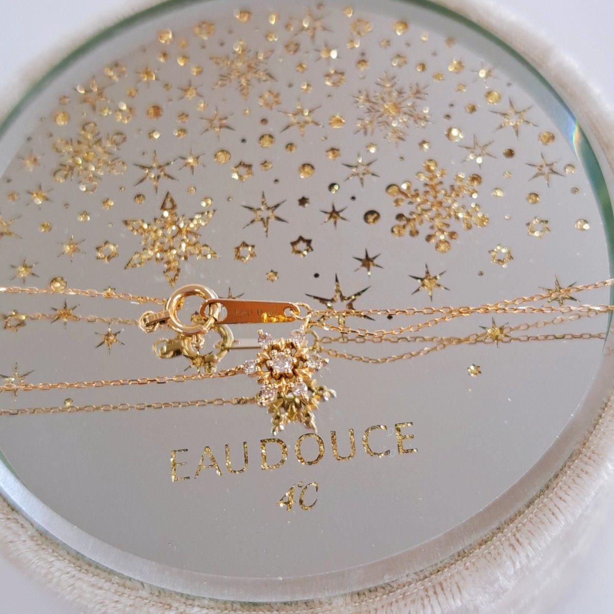 豪華ラッピング無料 EAU DOUCE 雪景 ネックレス ダイヤ K10 オデュースヨンドシー 4℃ ネックレス、ペンダント、チョーカー